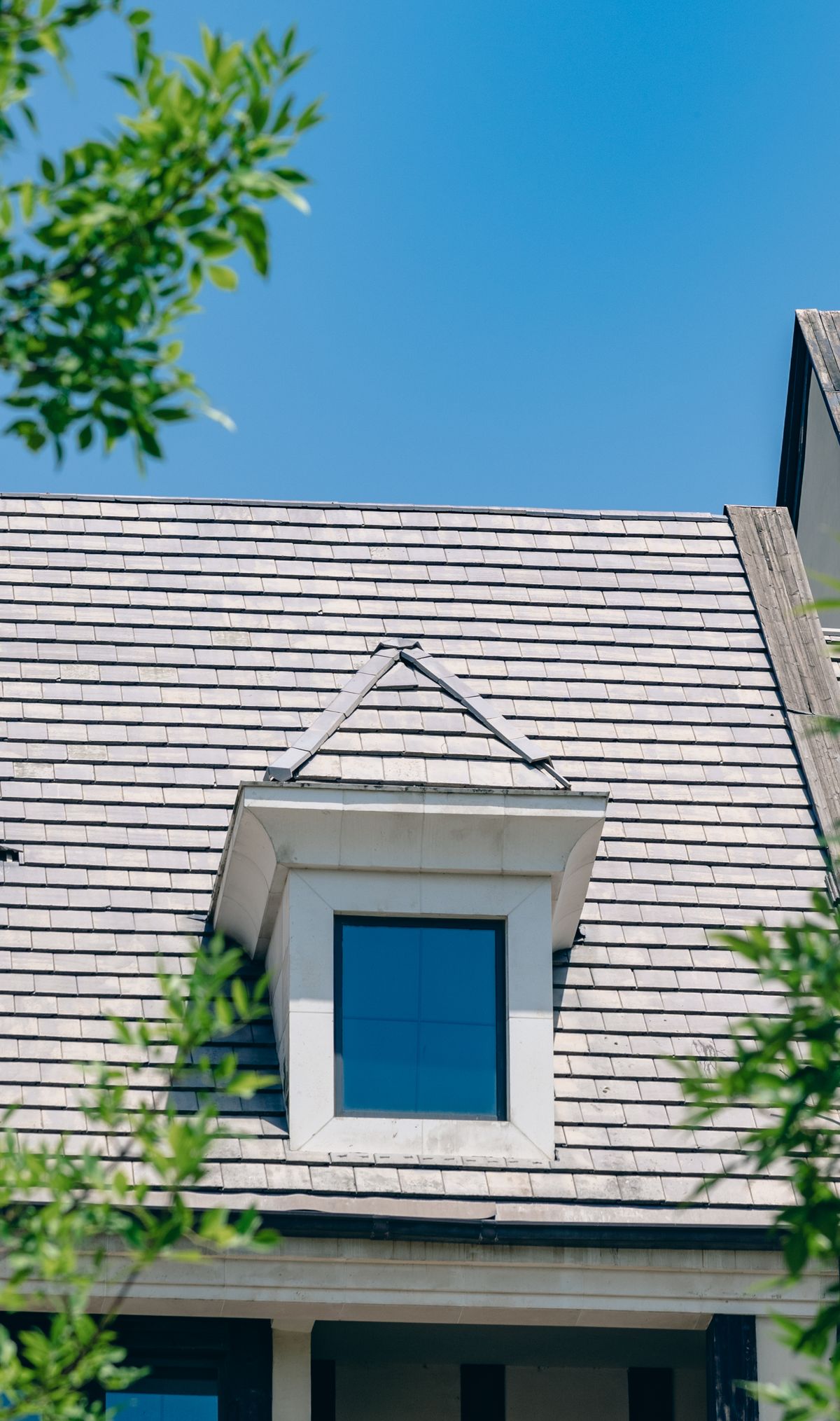 Routine observations that can support the service life of metal roofing.
